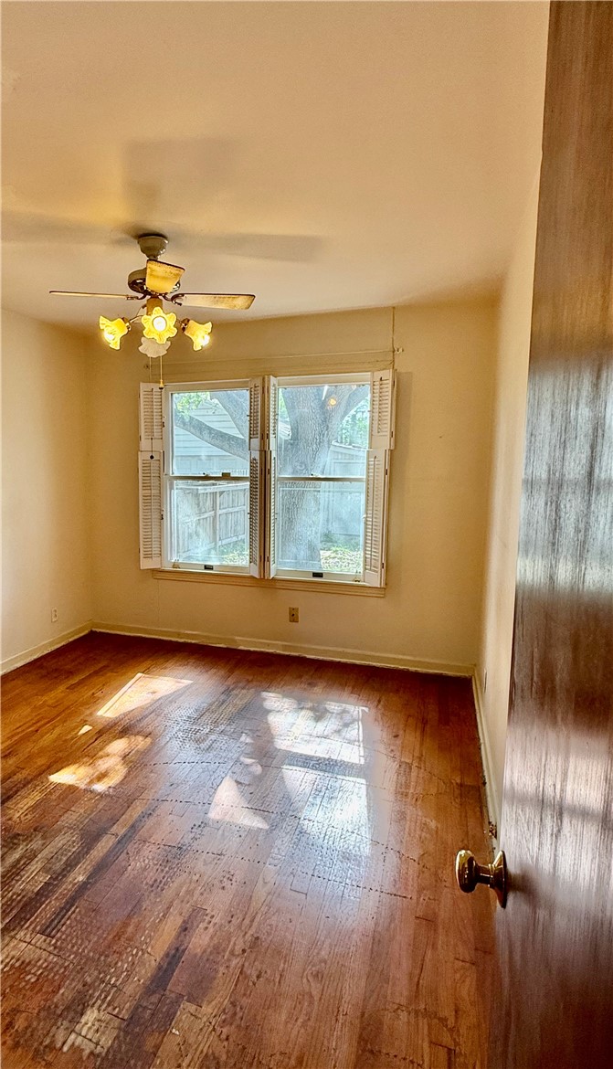 4010 Lowman Street Corpus Christi, TX 78411 - Photo 19 of 33 THIRD BEDROOM