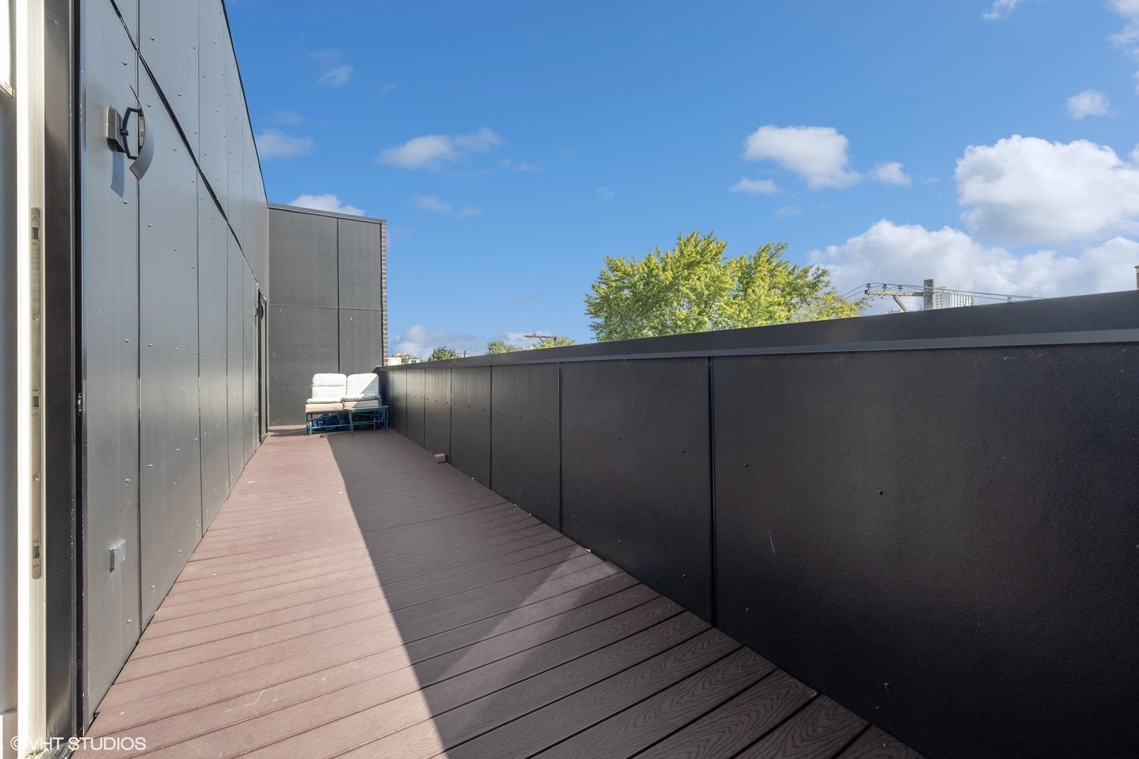 3719 North Seminary Avenue Chicago, IL 60613 - Photo 14 of 26 a view of a balcony