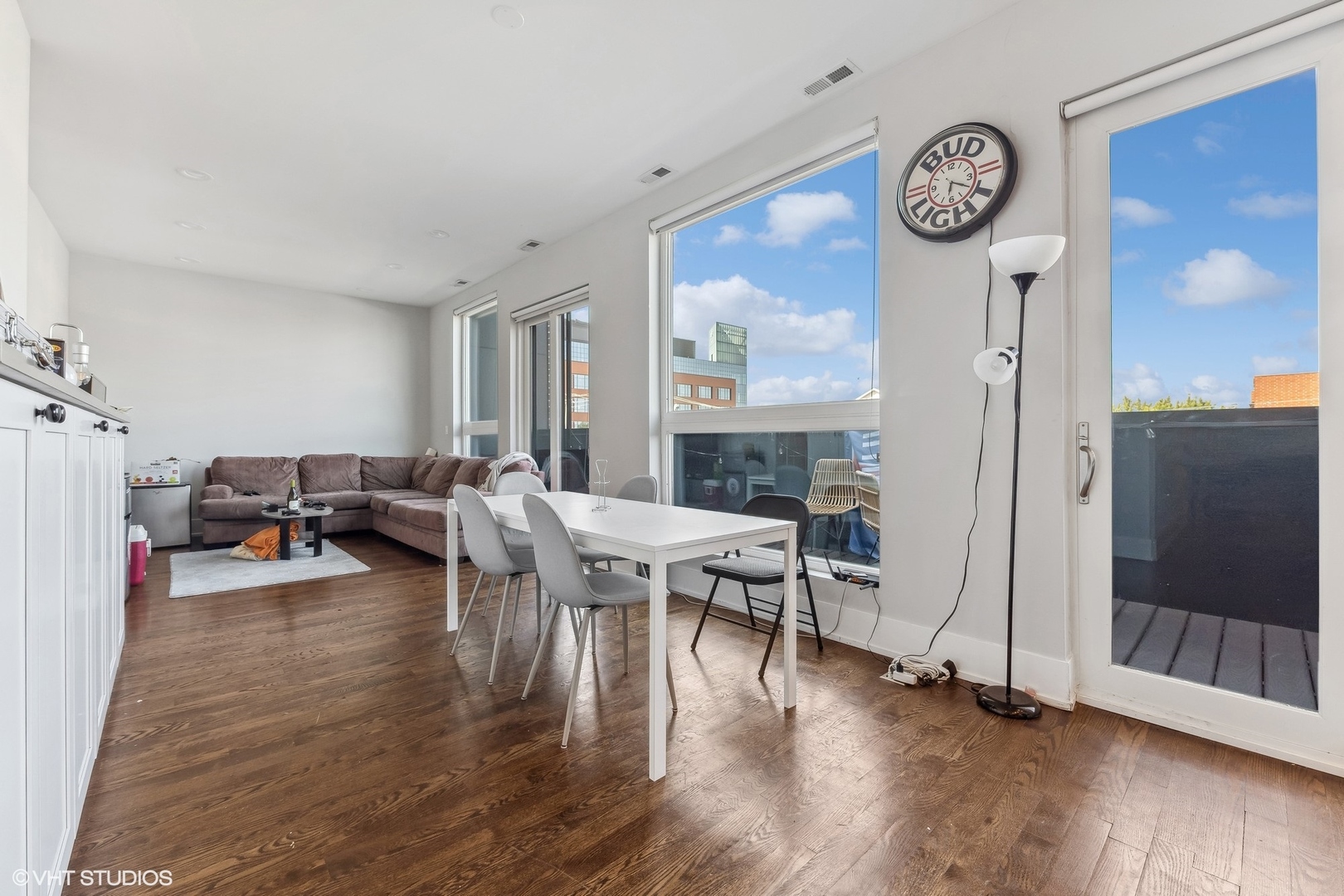 3719 North Seminary Avenue Chicago, IL 60613 - Photo 6 of 26 a living room with furniture and wooden floor
