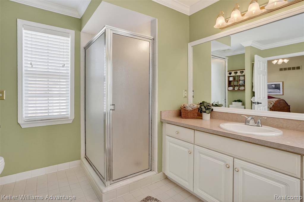 1765 Hawthorne Ridge Walled Lake, MI 48390 - Photo 34 of 46 Gallery Image 34