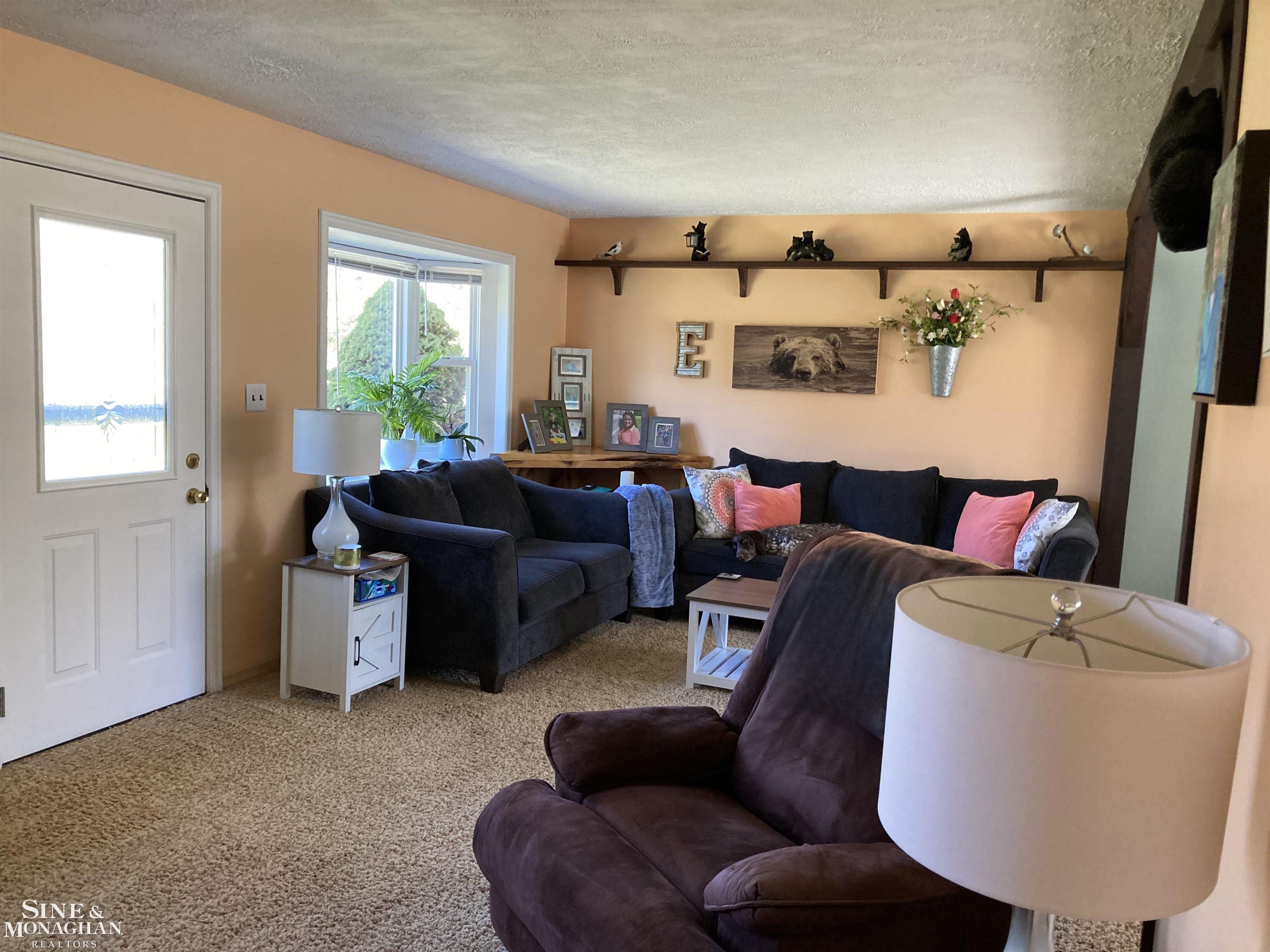 1715 South Allen Road St. Clair, MI 48079 - Photo 2 of 20 50137998-d0e76fc4-e1a5-4154-8b23-c0d0bc960233.JPG