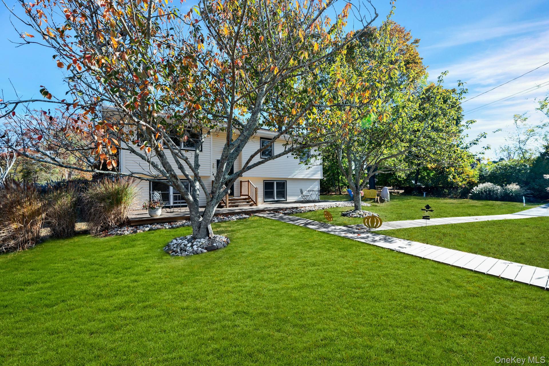 540 Conklin Road Mattituck, NY 11952 - Photo 2 of 23