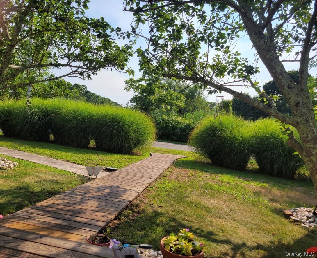 540 Conklin Road Mattituck, NY 11952 - Photo 3 of 23