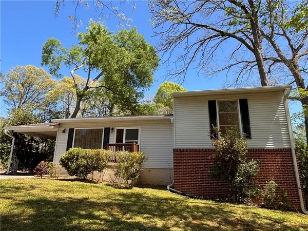 $2,700 | 5009 Crowe Drive Southeast, Smyrna, GA 30082