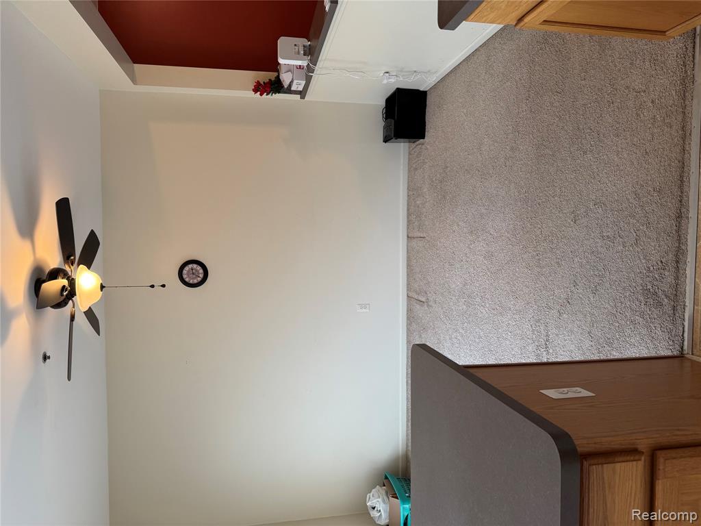 20218 Rodeo Court Southfield, MI 48075 - Photo 12 of 32 Gallery Image 12