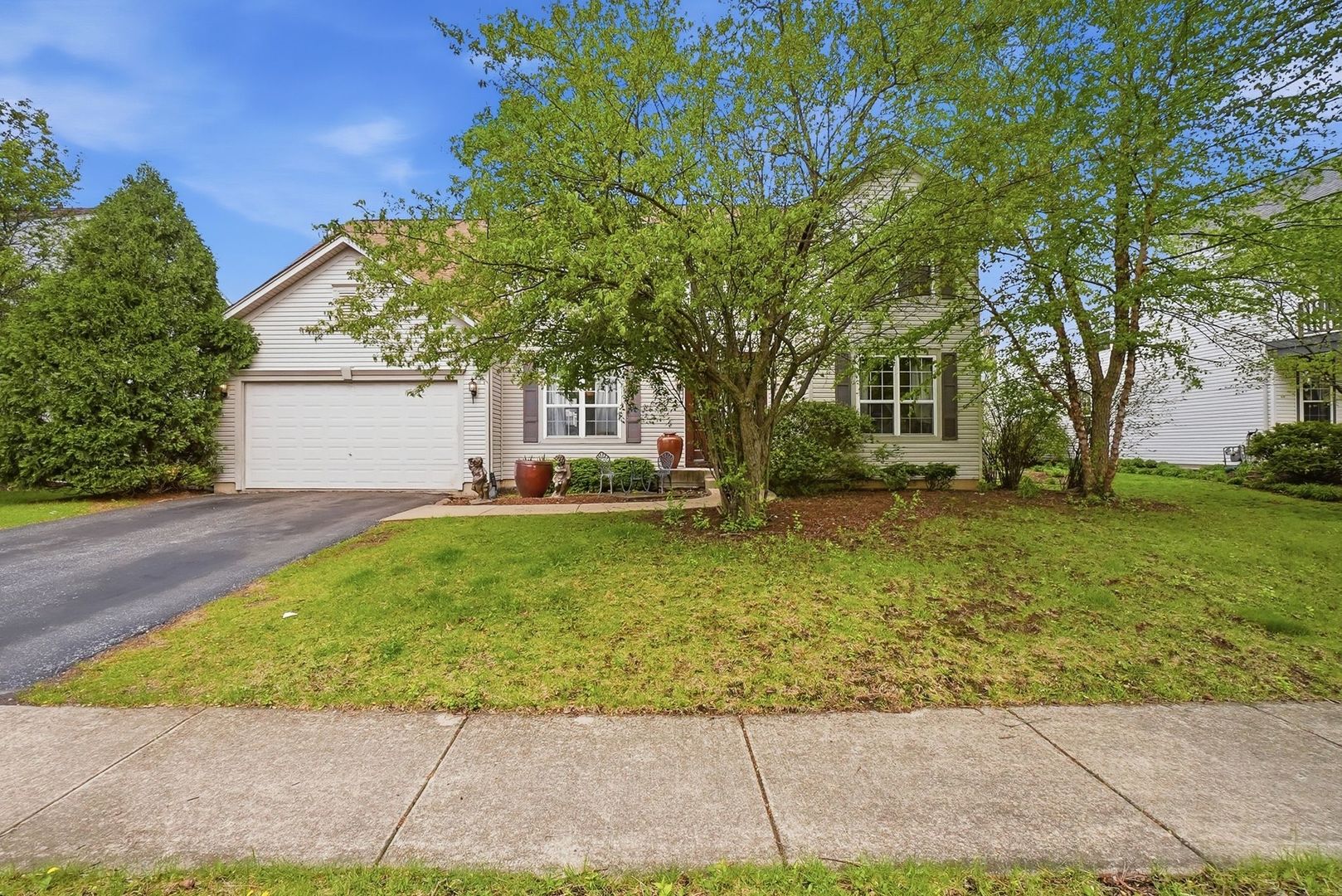 2174 Muirfield Trail Bolingbrook, IL 60490 - Photo 2 of 47