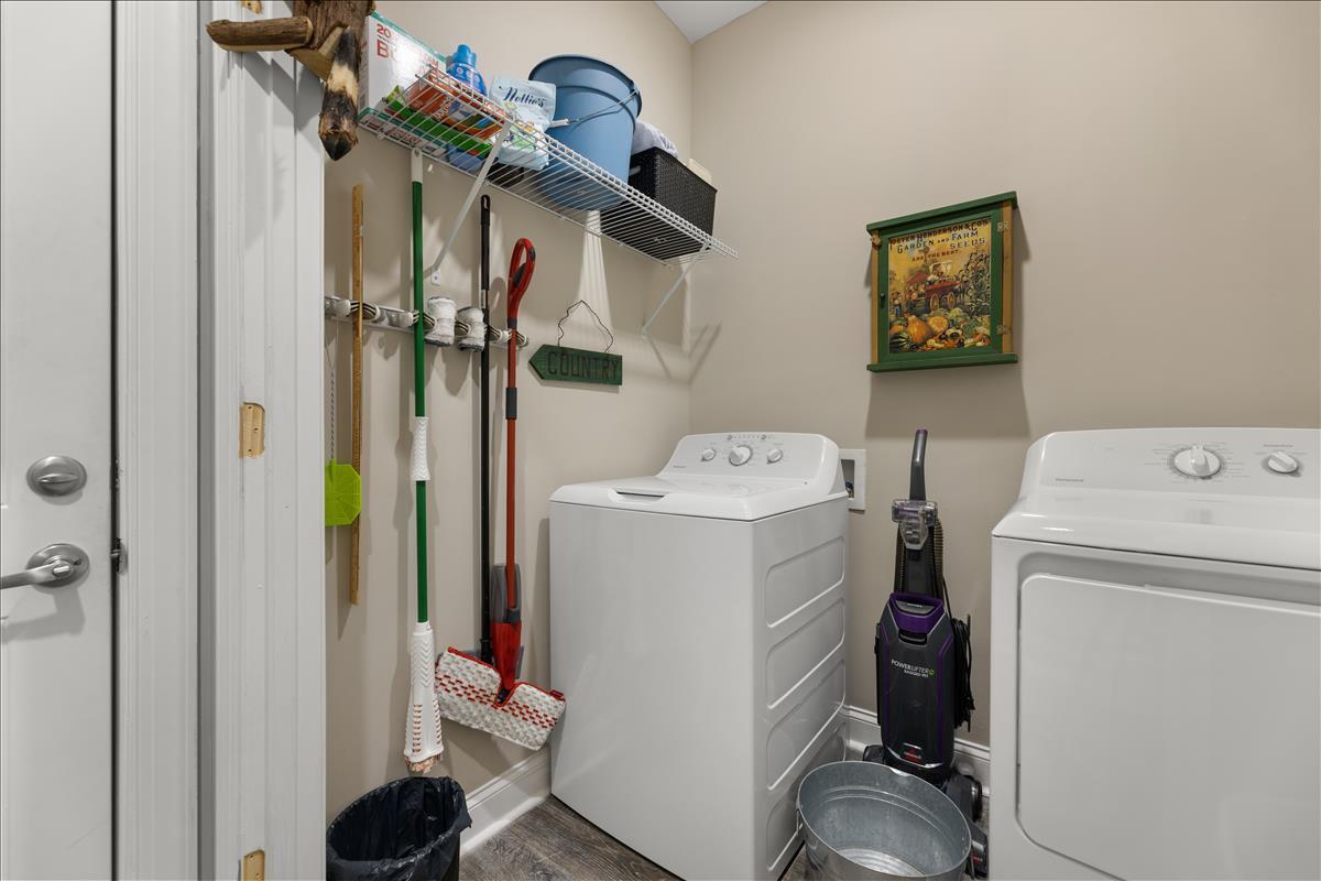 206 New Iris Lane Ridgeville, SC 29472 - Photo 19 of 31 206 New Iris Lane laundry room