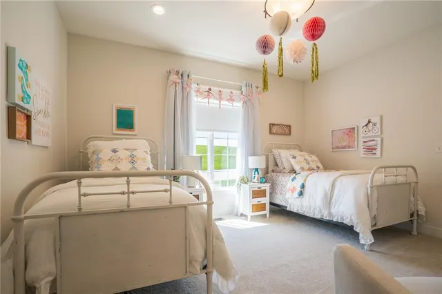 $1,999,000 | 1038 Lake Viking Terrace, Altamont, MO 64620