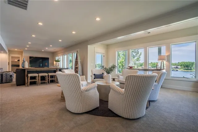 $1,999,000 | 1038 Lake Viking Terrace, Altamont, MO 64620