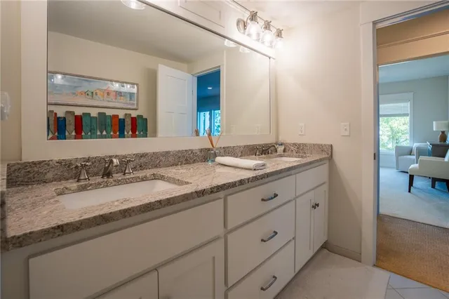 $1,999,000 | 1038 Lake Viking Terrace, Altamont, MO 64620