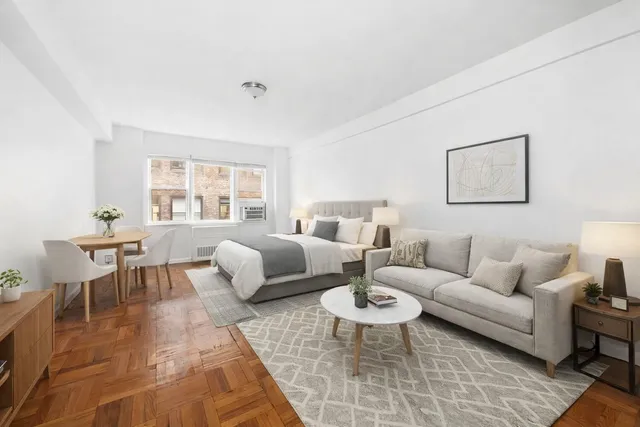 $3,145 | 240 East 46th Street, Unit 8H | Midtown East