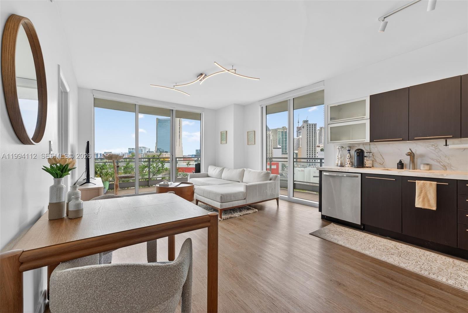 90 Southwest 3rd Street, Unit 1105 Miami, FL 33130 - Photo 15 of 16