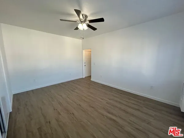 $1,395 | 2256 Cambridge Street, Unit 14, Los Angeles, CA 90006