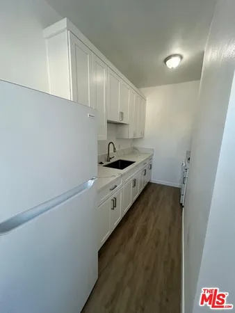 $1,345 | 2256 Cambridge Street, Unit 14, Los Angeles, CA 90006