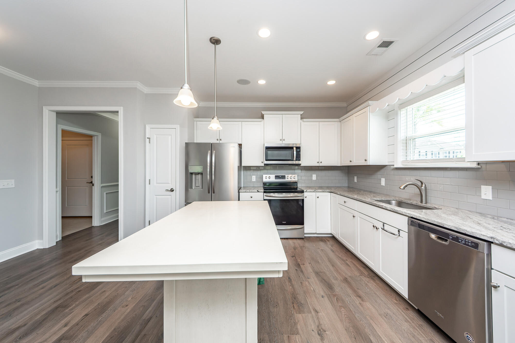 177 Hayworth Road Summerville, SC 29486 - Photo 14 of 71