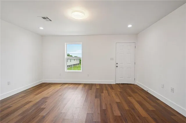 $345,000 | 3304 Metropolitan Street, New Orleans, LA 70126