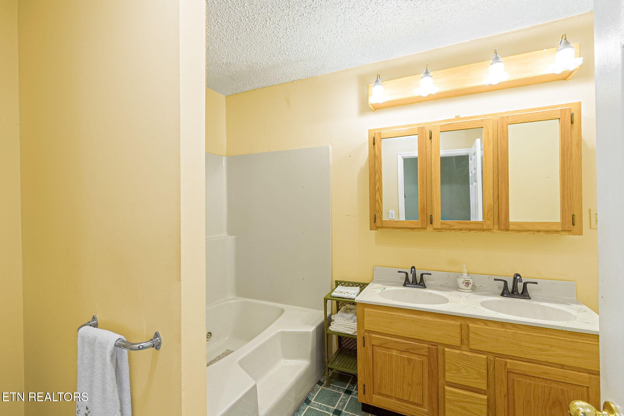 679 North Wright Road Alcoa, TN 37701 - Photo 26 of 34 Gallery Image 26