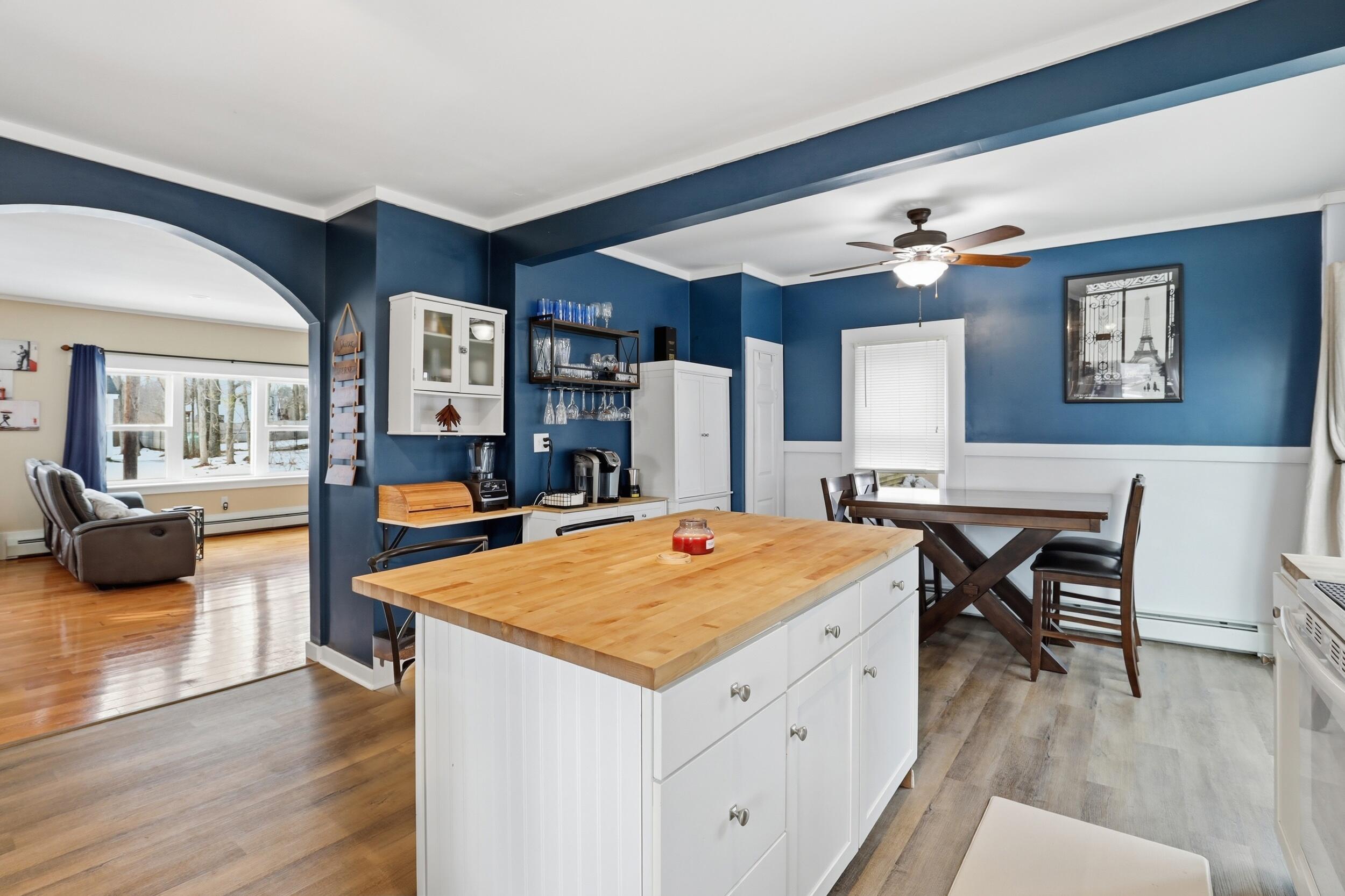 16 Bridge Street Berwick, ME 03901 - Photo 11 of 32 9_on_the_mark-et_006