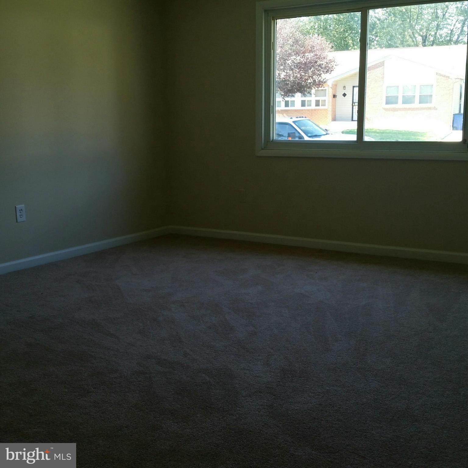 819 Hopewood Road Pikesville, MD 21208 - Photo 20 of 22 Bedroom