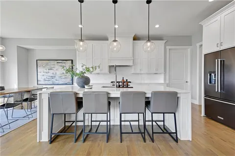 $1,199,000 | 4003 West 156th Terrace, Overland Park, KS 66224