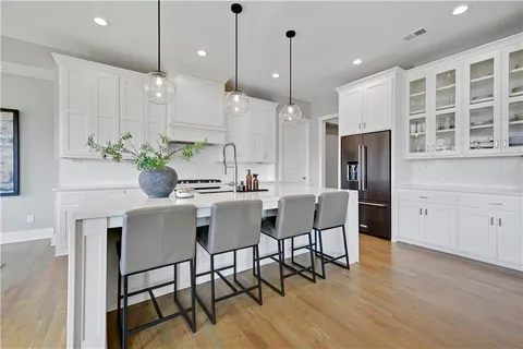 $1,199,000 | 4003 West 156th Terrace, Overland Park, KS 66224