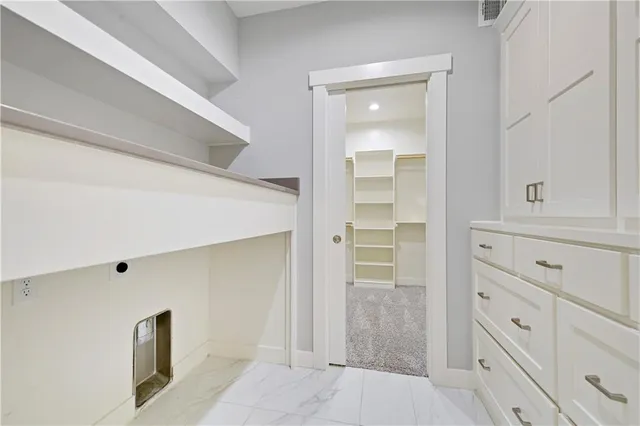 $1,199,000 | 4003 West 156th Terrace, Overland Park, KS 66224