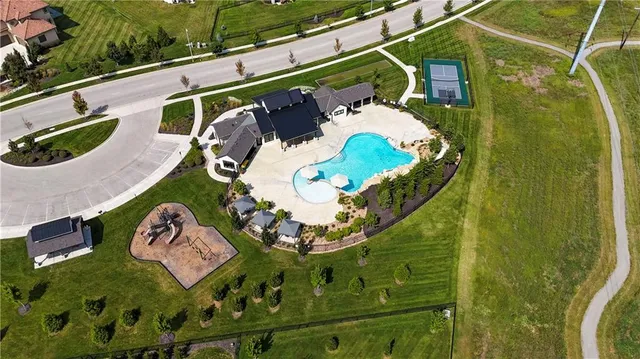 $1,199,000 | 4003 West 156th Terrace, Overland Park, KS 66224