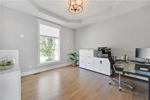 $1,199,000 | 4003 West 156th Terrace, Overland Park, KS 66224