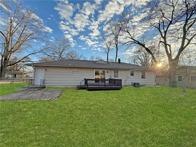 $159,900 | 4516 East 112 Terrace, Kansas City, MO 64137