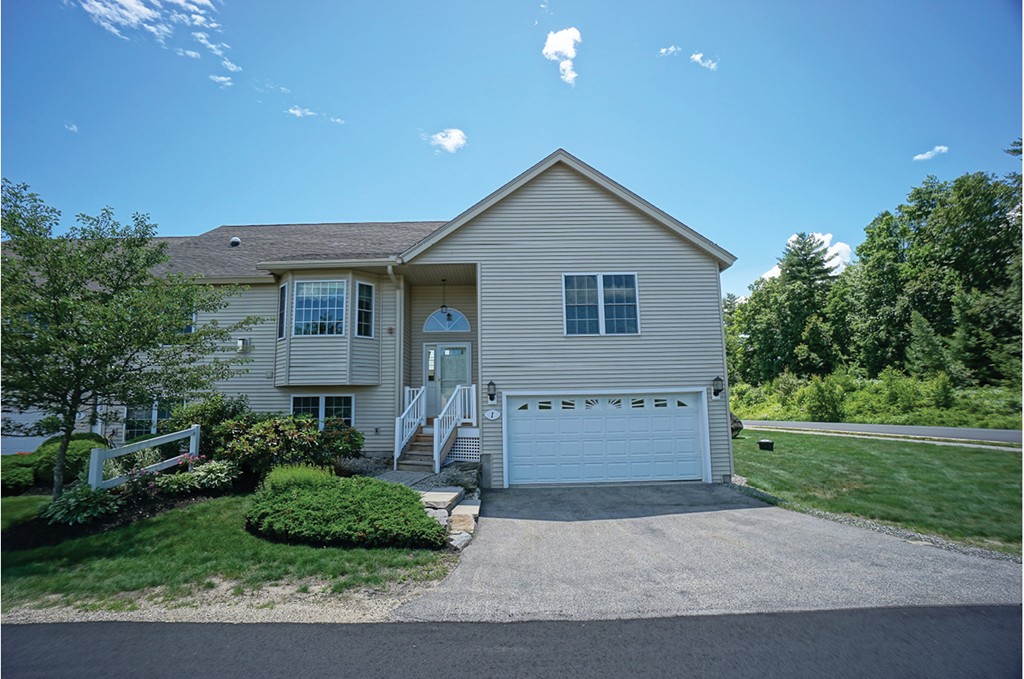 1 Fuller Way, Unit 1 Fremont, NH 03044 - Photo 4 of 40 Gallery Image 4