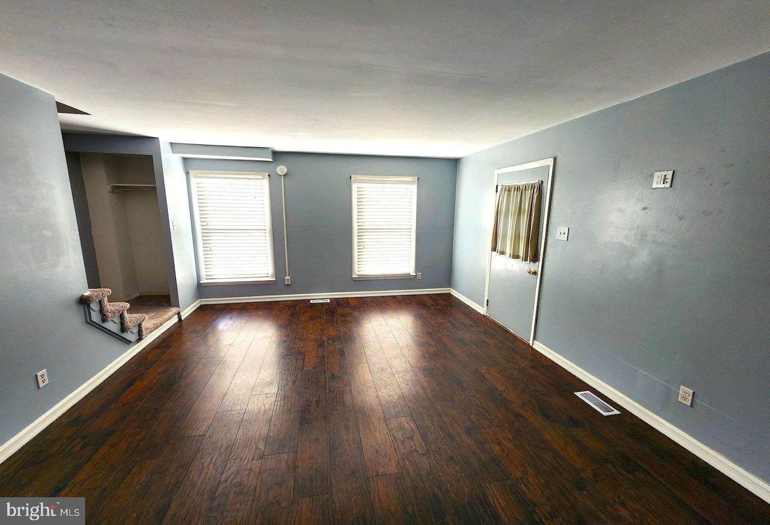 3527 Santee Road Nottingham, MD 21236 - Photo 5 of 26