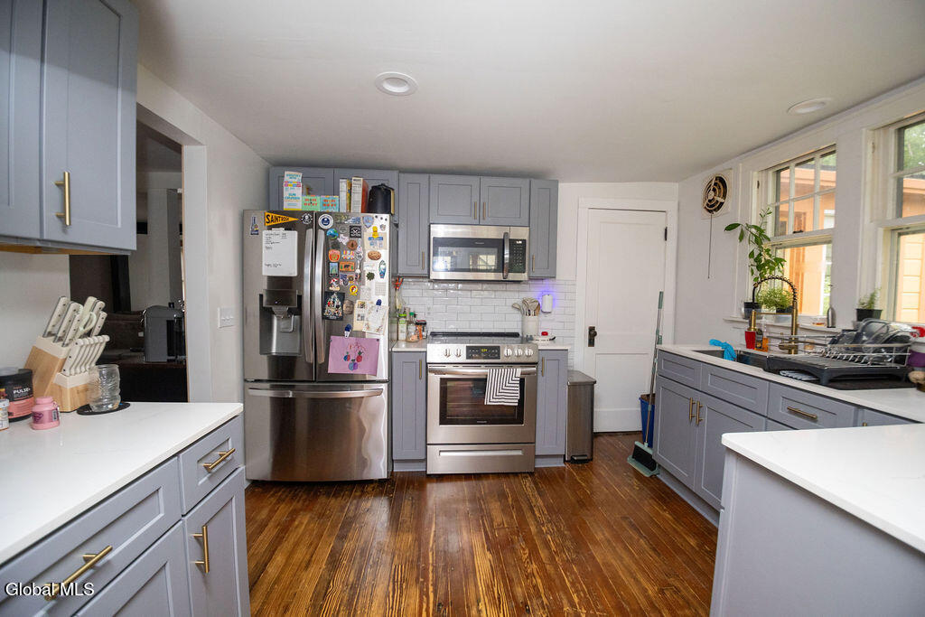 338 River Bend Road Troy, NY 12182 - Photo 16 of 38 RiverbendKitchen2