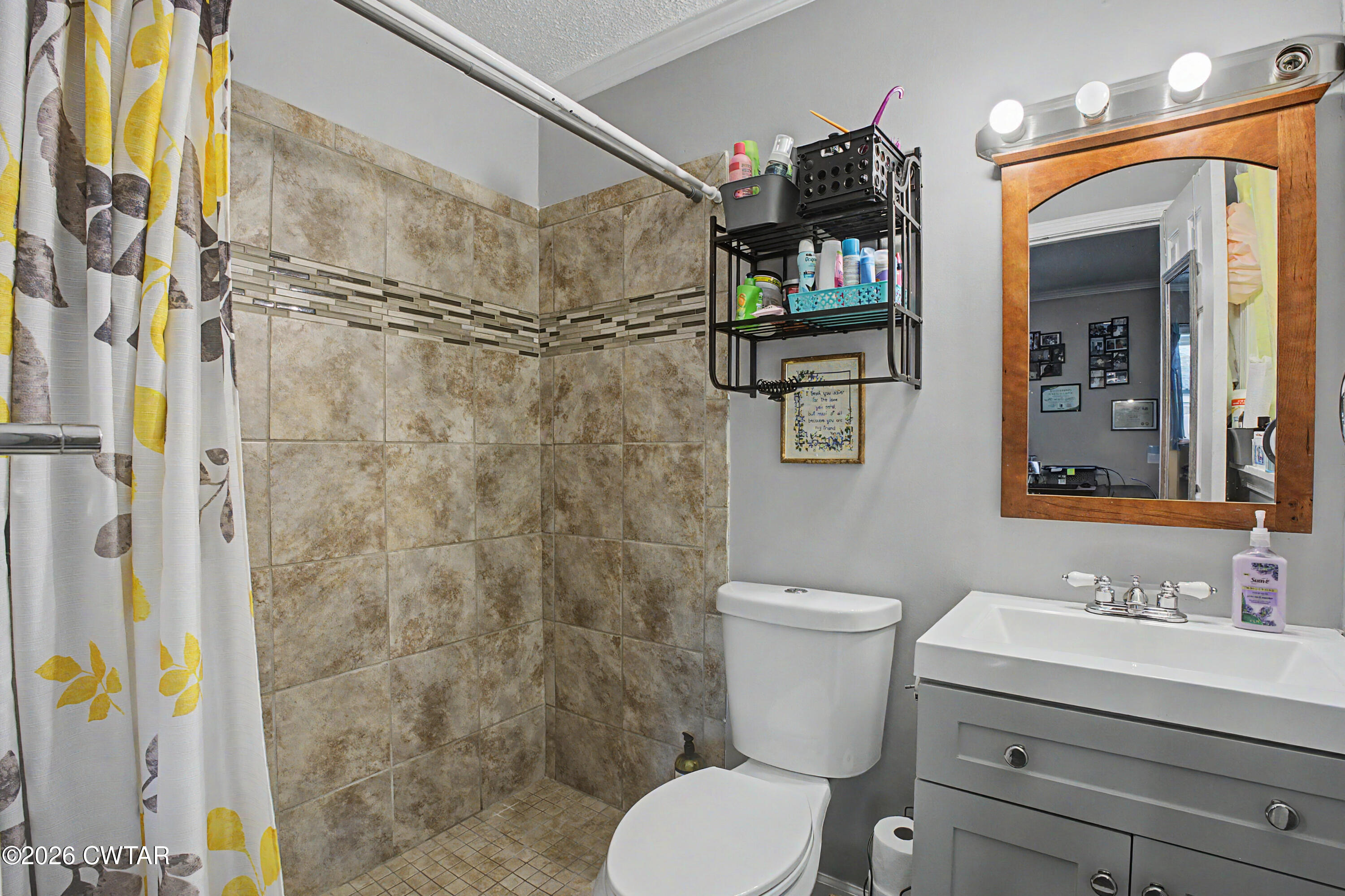 1180 Pine Street Covington, TN 38019 - Photo 17 of 35 Master Bathroom (1)