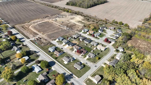 $349,900 | 206 Royalwood Drive, Monticello, IN 47960