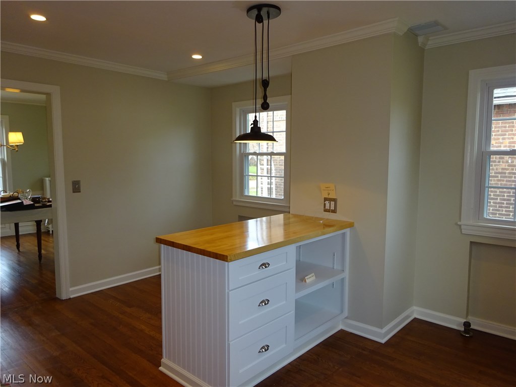 3685 Sutherland Road Shaker Heights, OH 44122 - Photo 6 of 25 Gallery Image 6