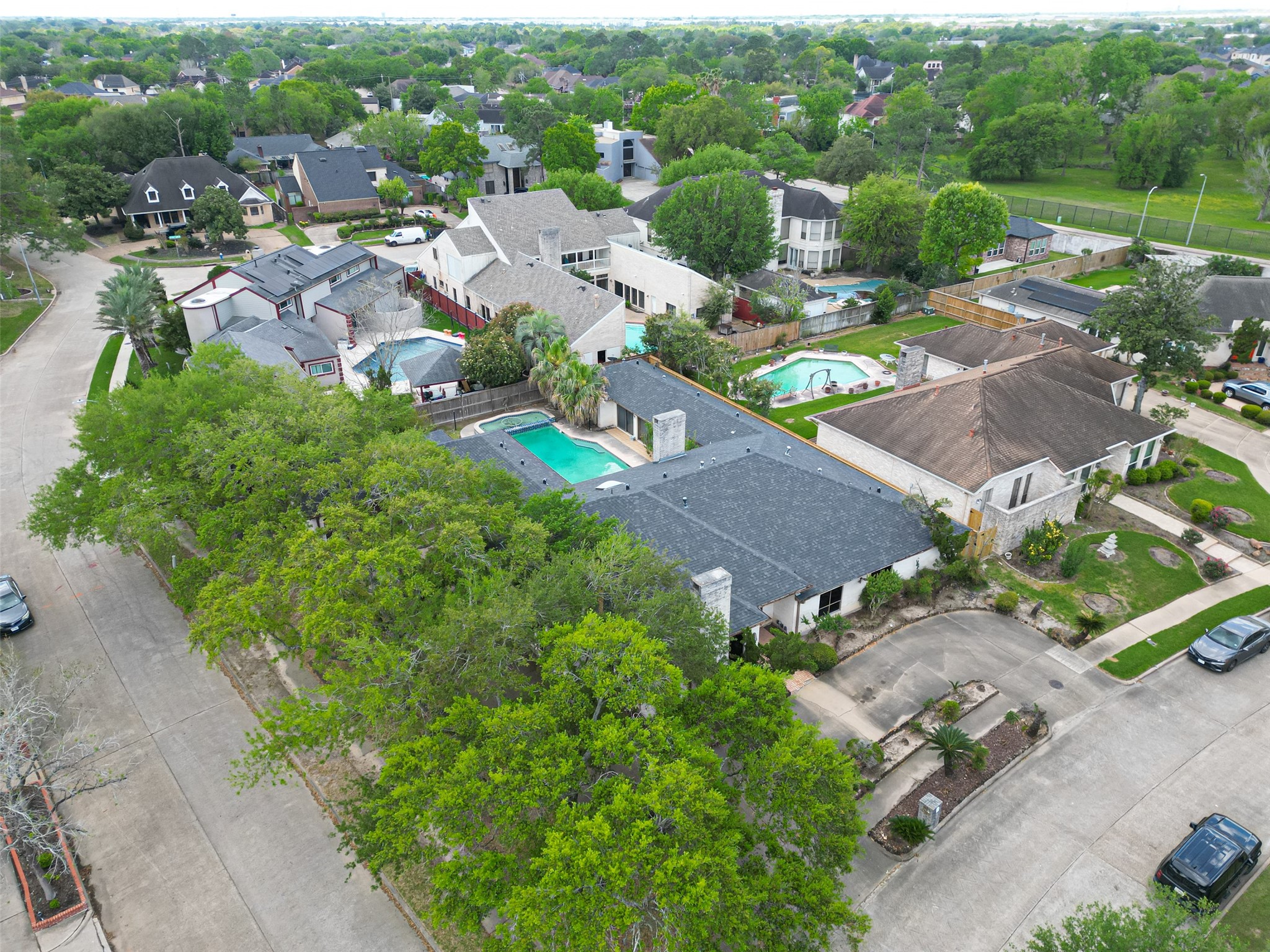 8103 Lake Edge Court Houston, TX 77071 - Photo 42 of 48 Another aerial shot of the home