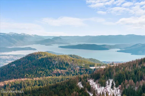 $449,000 | 197 Mogul Hill Road, Unit 6, Sandpoint, ID 83864