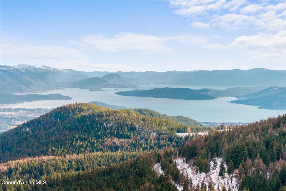 197 Mogul Hill Road, Unit 6 Sandpoint, ID 83864 - Photo 3 of 31 Schweitzer Mountain Views