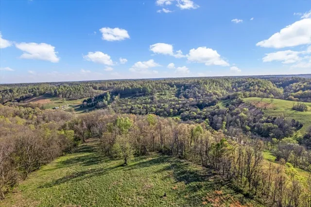 $750,000 | 1624 Bartlett Hollow Road, Petersburg, TN 37144