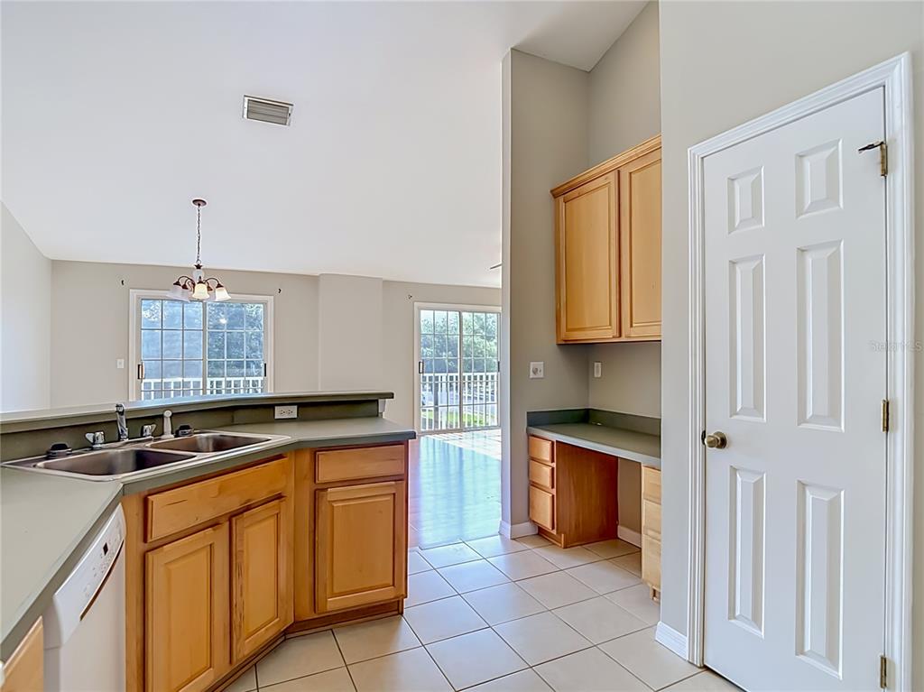 27901 Pleasure Ride Loop Wesley Chapel, FL 33544 - Photo 18 of 44