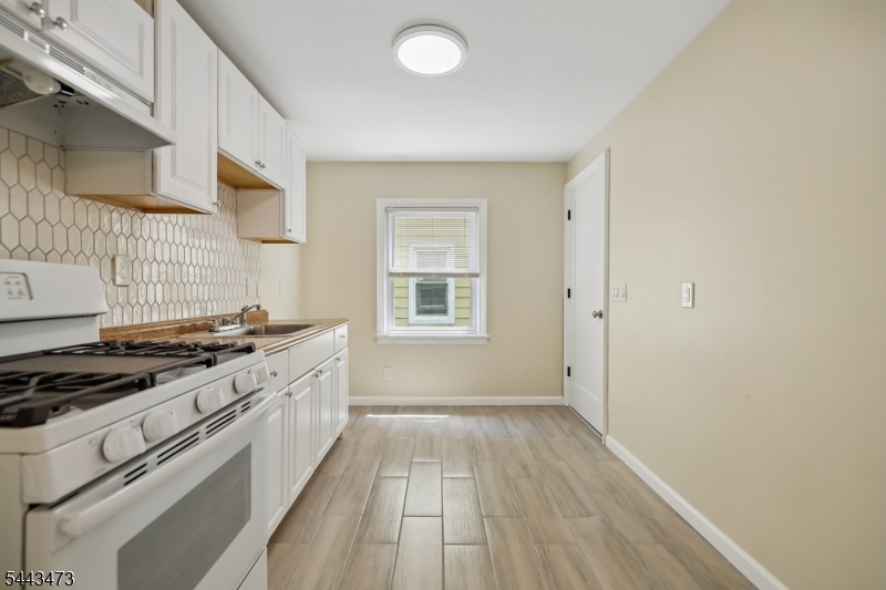 19 Rosedale Avenue, Unit 1 Montclair, NJ 07042 - Photo 19 of 23