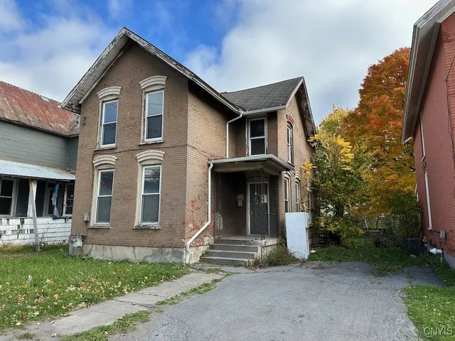 $49,900 | 544 Mill Street, Watertown, NY 13601