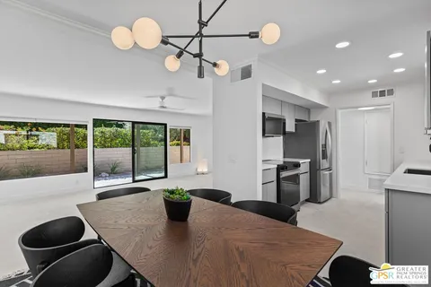 $419,000 | 1733 Capri Circle, Palm Springs, CA 92264