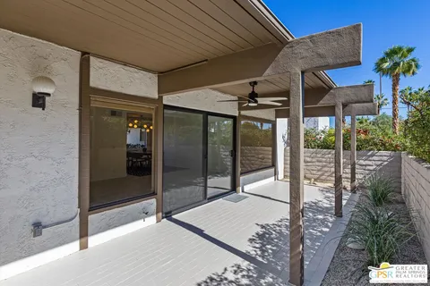 $449,000 | 1733 Capri Circle, Palm Springs, CA 92264