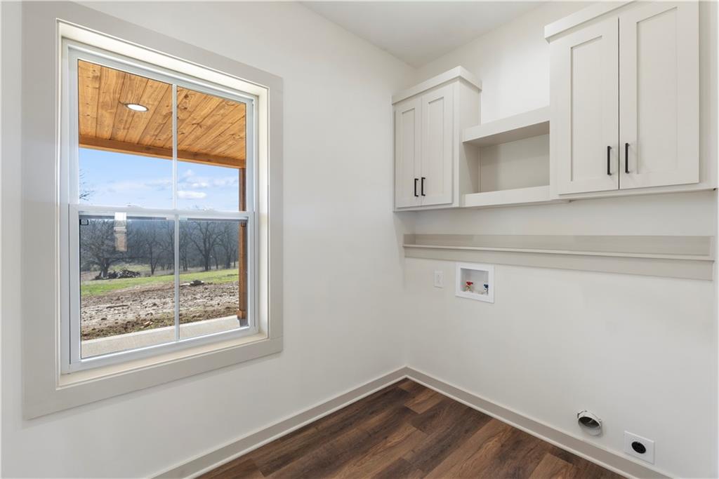 829 Northwest 1001st Road Odessa, MO 64076 - Photo 17 of 40