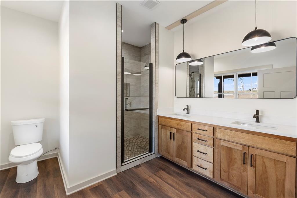 829 Northwest 1001st Road Odessa, MO 64076 - Photo 19 of 40