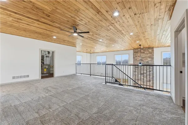 $975,000 | 829 Northwest 1001st Road, Odessa, MO 64076