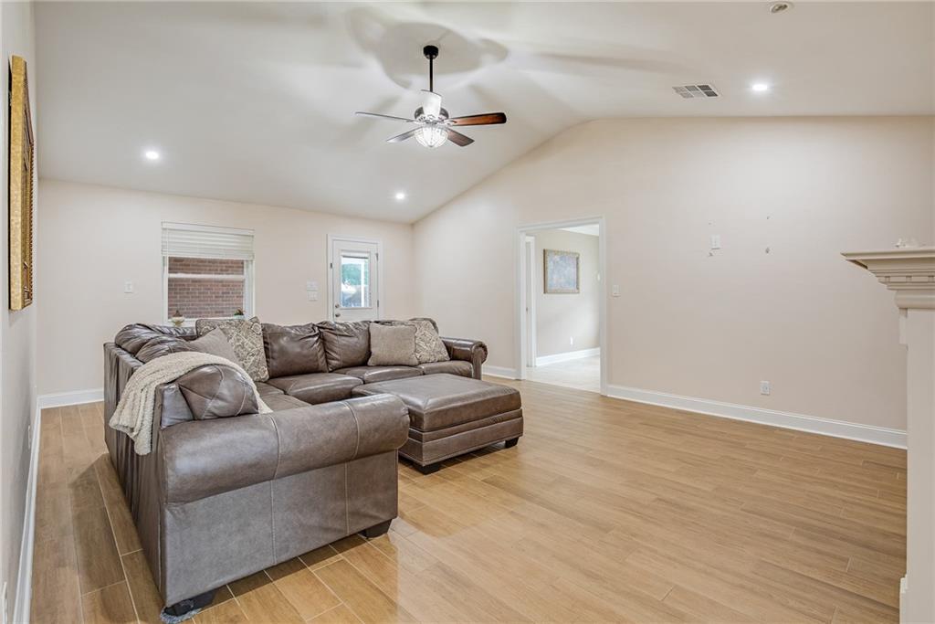 305 Devon Road Laplace, LA 70068 - Photo 17 of 37