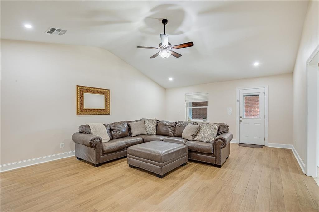 305 Devon Road Laplace, LA 70068 - Photo 19 of 37