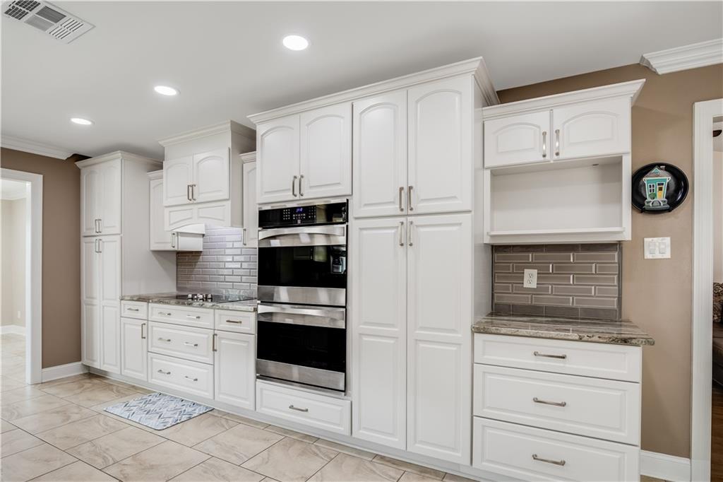 305 Devon Road Laplace, LA 70068 - Photo 5 of 37